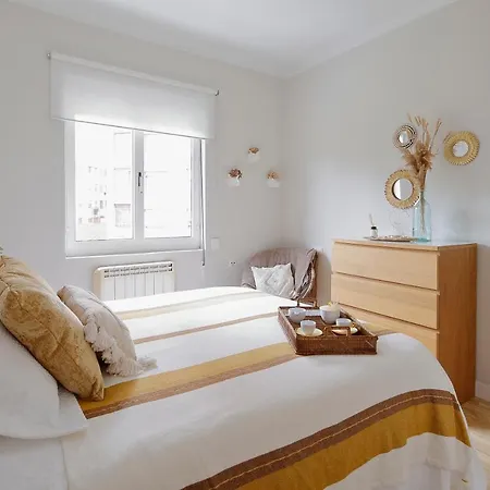 Precioso En Zona Historica Con Garaje Videovigilado *